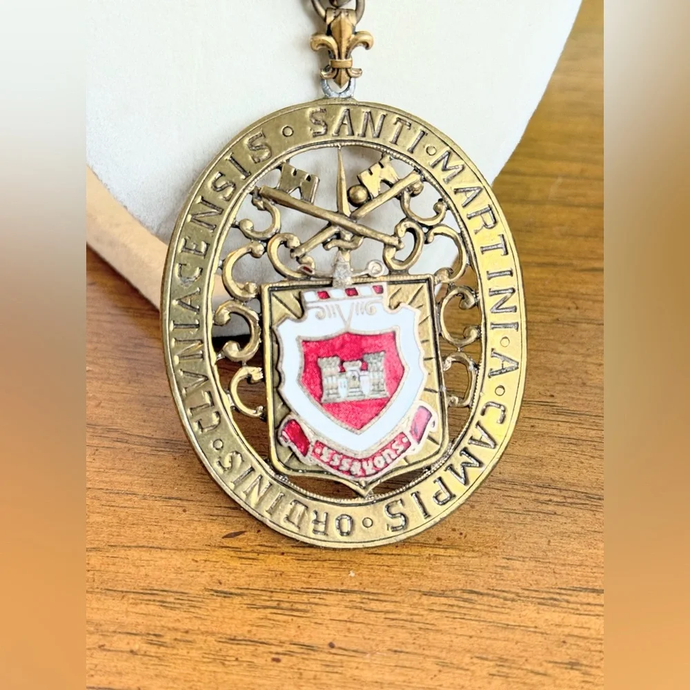 Vintage Vatican Religious Medallion Pendant Necklace Large Crest Chain - Picture 4 of 8